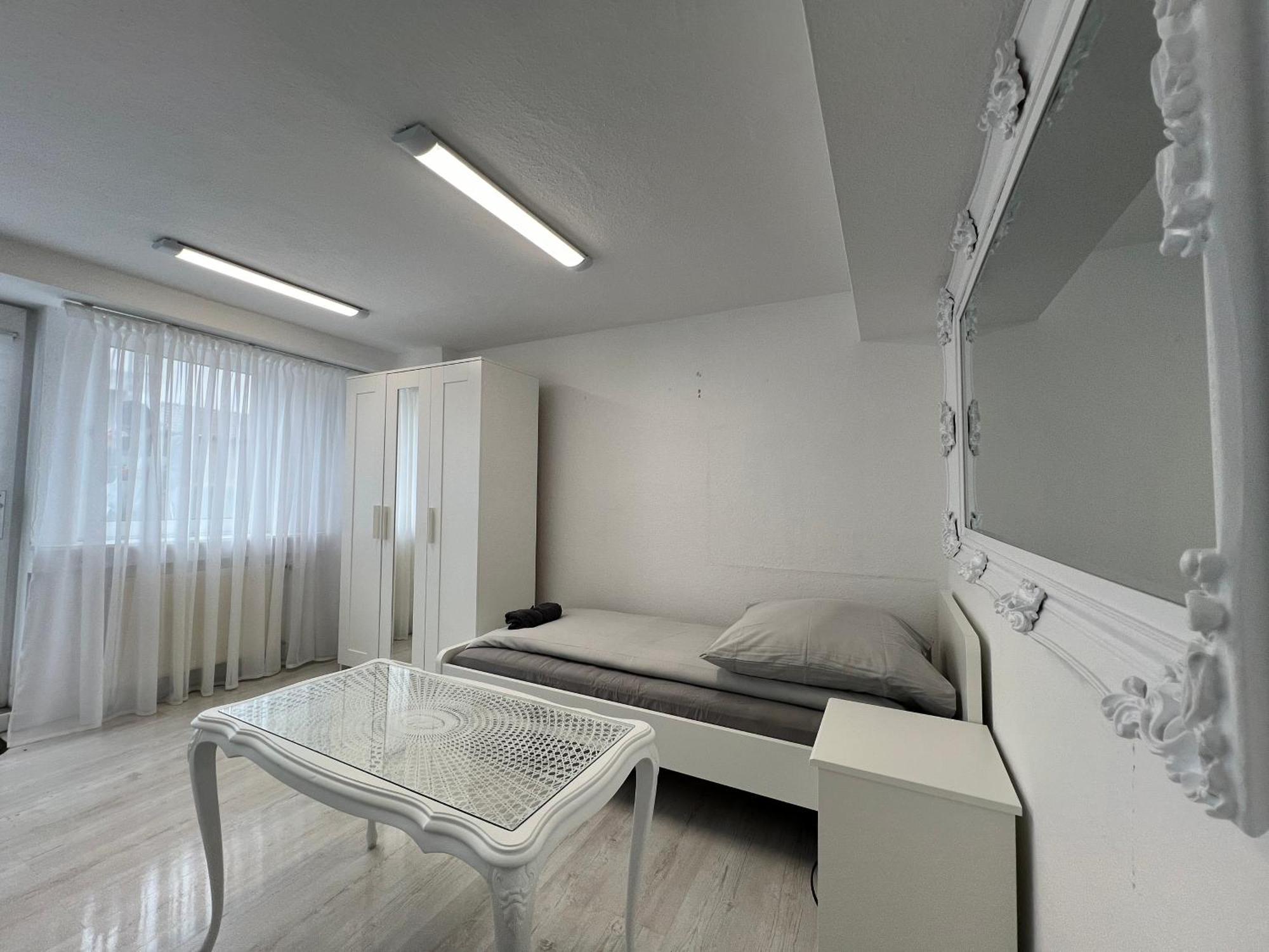 Hotel Mieterlux Frankfurt Heusenstamm 46 Exterior foto